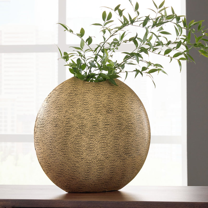 Iansboro - Vase - R&R Furniture Gallery (Fountain Valley, CA)