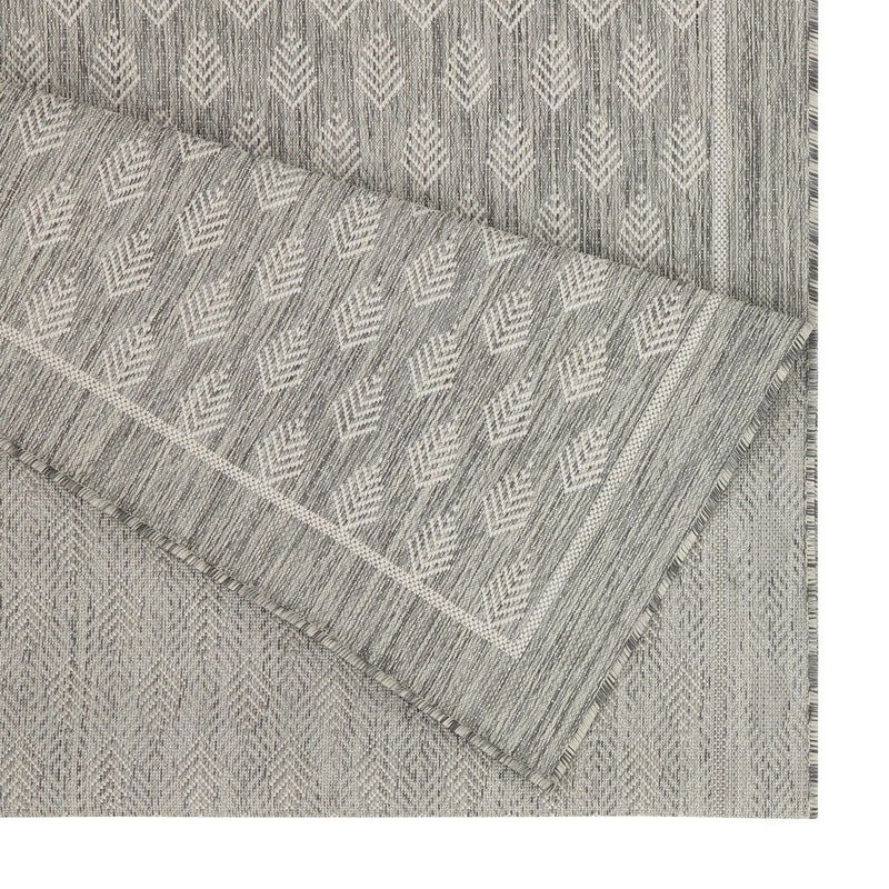Sunshine - 5'3" X 7'3" Indoor, Outdoor Polypropylene Area Rug - Silver - R&R Furniture Gallery (Fountain Valley, CA)