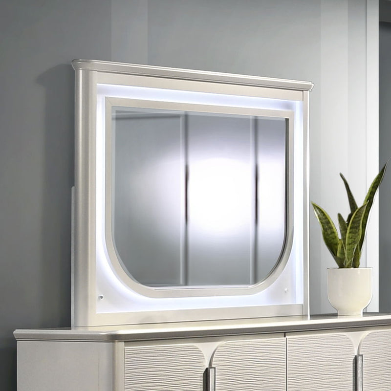 Laveda - Mirror With LED - Pearl White - R&R Furniture Gallery (Fountain Valley, CA)