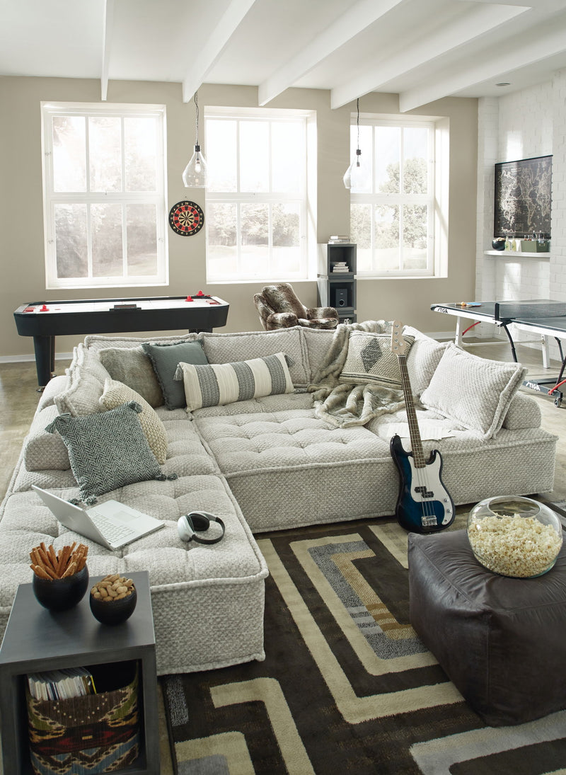 Bales - Sectional - R&R Furniture Gallery (Fountain Valley, CA)
