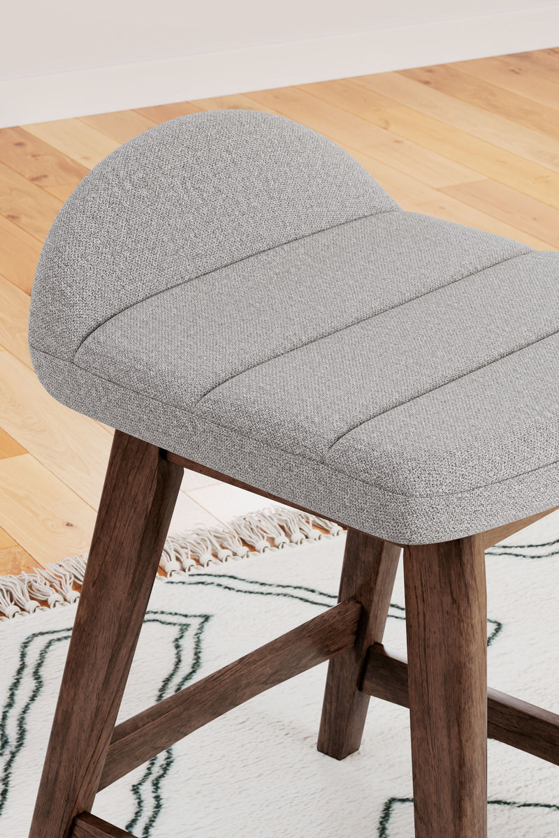 Lyncott - Upholstered Barstool (Set of 2) - R&R Furniture Gallery (Fountain Valley, CA)