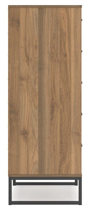 Deanlow - Five Drawer Chest - Honey - R&R Furniture Gallery (Fountain Valley, CA)