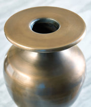 Fedorleigh - Vase - R&R Furniture Gallery (Fountain Valley, CA)
