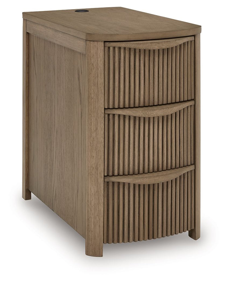 Camdill - Chair Side End Table - R&R Furniture Gallery (Fountain Valley, CA)
