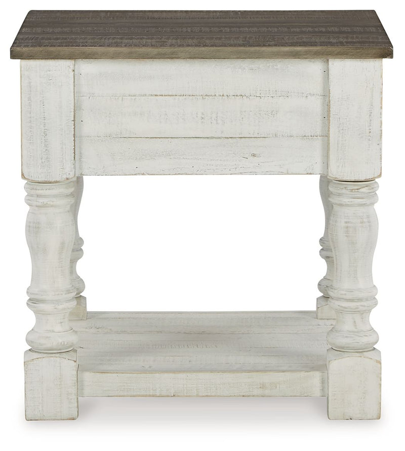 Havalance - Square End Table - White / Gray - R&R Furniture Gallery (Fountain Valley, CA)