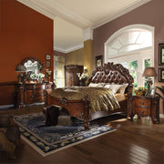 Vendome - Wardrobe/TV Armoire - Cherry - R&R Furniture Gallery (Fountain Valley, CA)