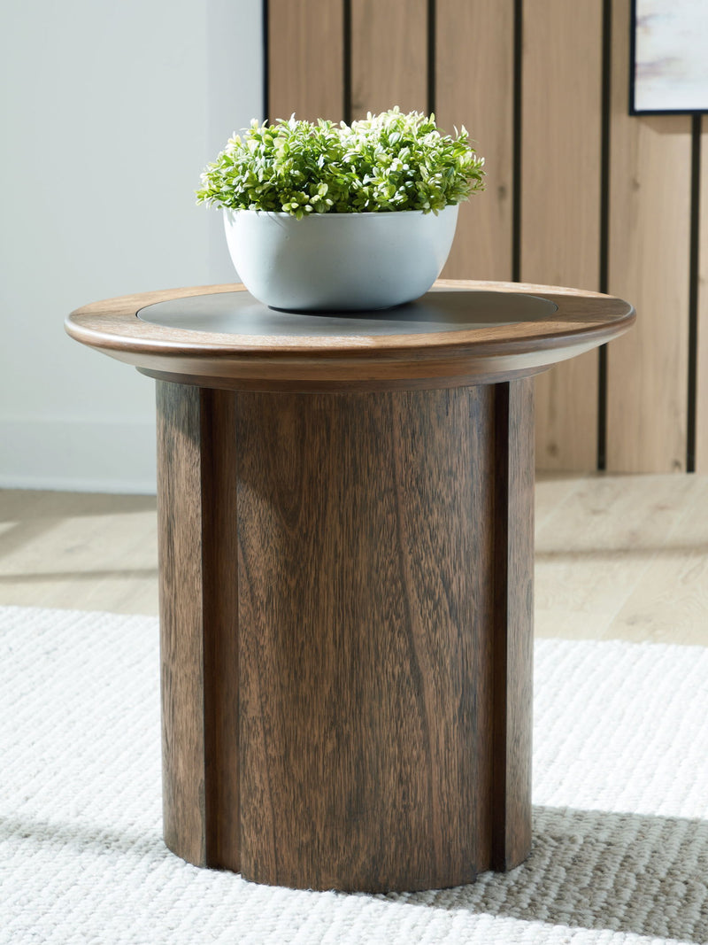 Dontayne - Round Table - R&R Furniture Gallery (Fountain Valley, CA)