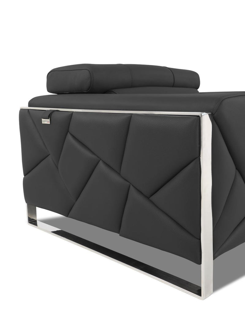 903 - Loveseat - R&R Furniture Gallery (Fountain Valley, CA)