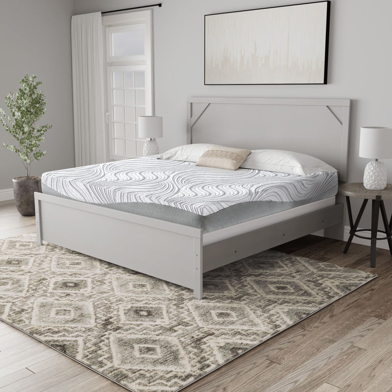 8-inch Bonnell hybrid mattress by Sierra Sleep® Ashley, showing the mattress with a quilted top and supportive hybrid construction.