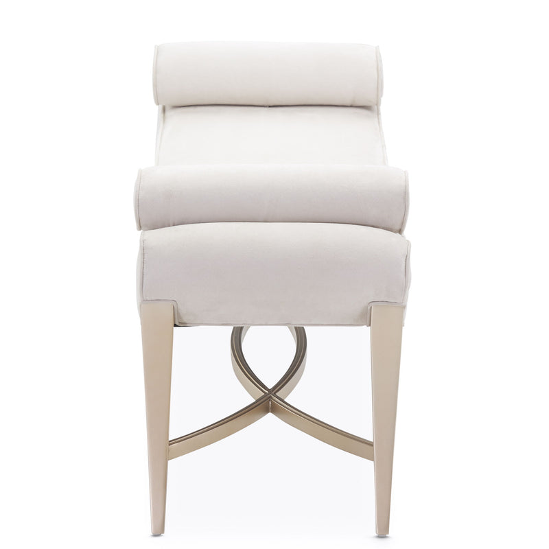 Malibu Crest - Bed Bench - Chardonnay - R&R Furniture Gallery (Fountain Valley, CA)