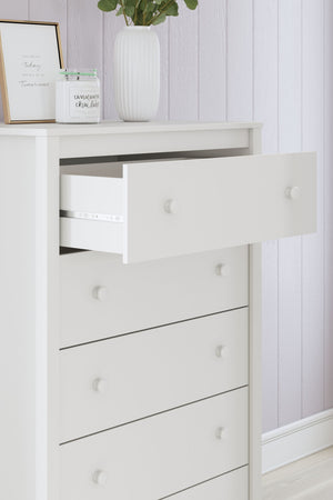 Hallityn - Five Drawer Chest - White - R&R Furniture Gallery (Fountain Valley, CA)