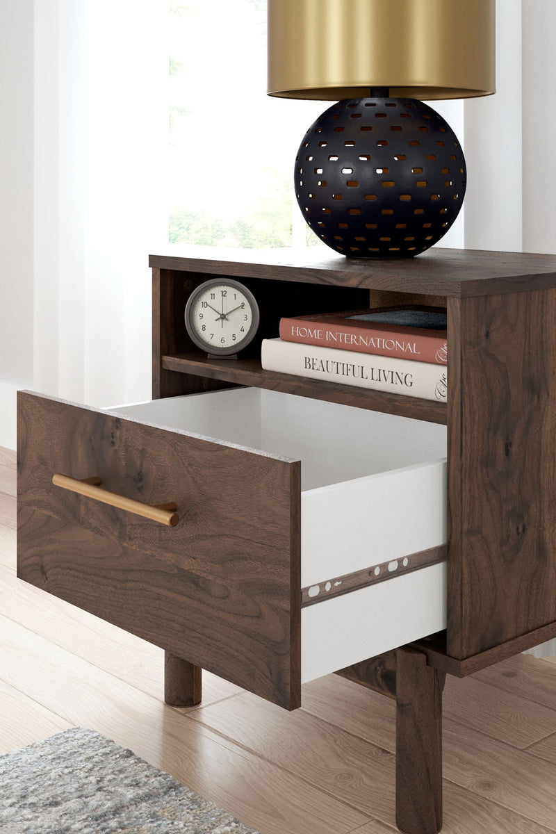 Calverson - Night Stand - R&R Furniture Gallery (Fountain Valley, CA)