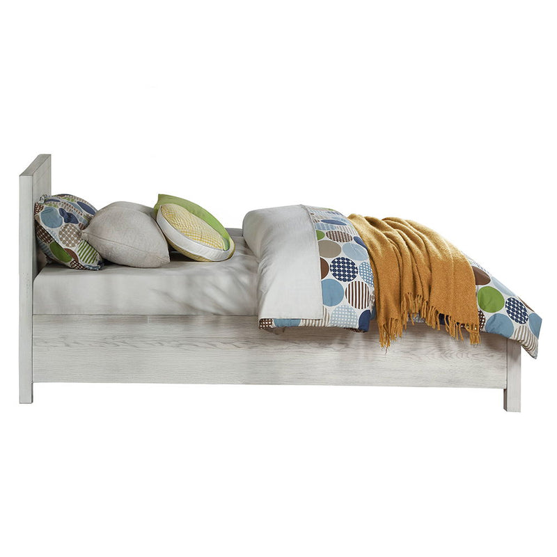 Celerina - Queen Bed - Weathered White - R&R Furniture Gallery (Fountain Valley, CA)