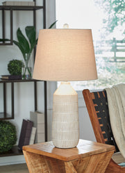 Willport - Ceramic Table Lamp (Set of 2) - Off White - R&R Furniture Gallery (Fountain Valley, CA)