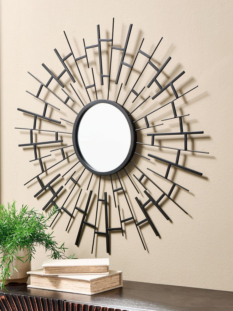 Garrenworth - Accent Mirror - Black - R&R Furniture Gallery (Fountain Valley, CA)