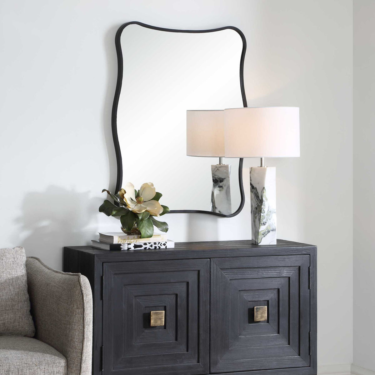 Pavia - Curvy Vanity Mirror