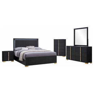 Bedroom Set With Accents