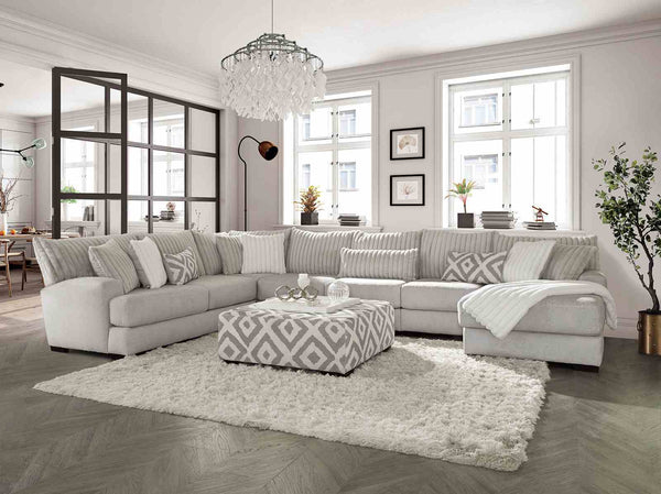 Hermiston - Sectional w/ Armless Chair, Gray