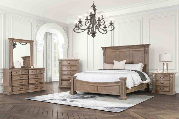 Sevenoaks - 5 Pc. Queen Bedroom Set w/ 2NS
