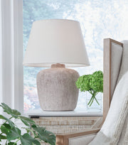 Danry - Metal Table Lamp - Distressed Cream - R&R Furniture Gallery (Fountain Valley, CA)