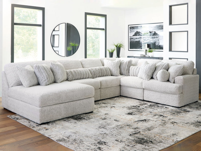 Cuddle Plush - Sectional - R&R Furniture Gallery (Fountain Valley, CA)