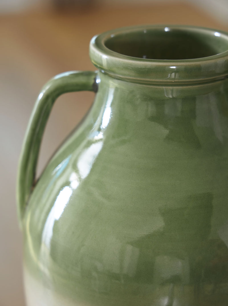 Andorbury - Vase - Green / Beige - R&R Furniture Gallery (Fountain Valley, CA)