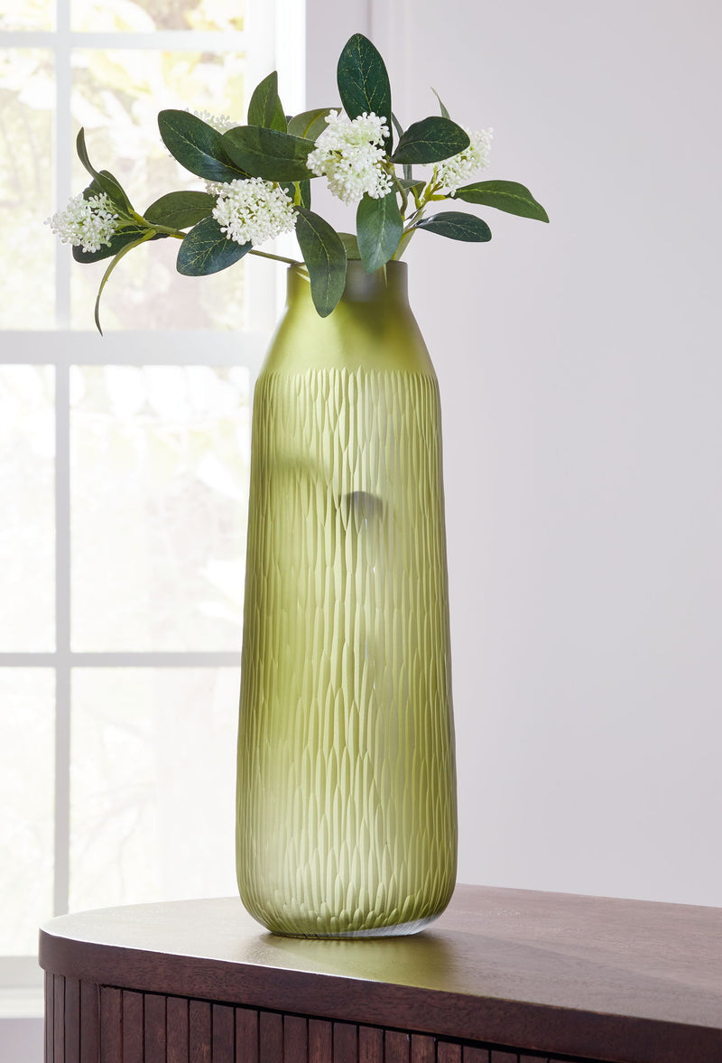 Scottyard - Vase - R&R Furniture Gallery (Fountain Valley, CA)