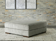 Lindyn - Oversized Accent Ottoman - R&R Furniture Gallery (Fountain Valley, CA)