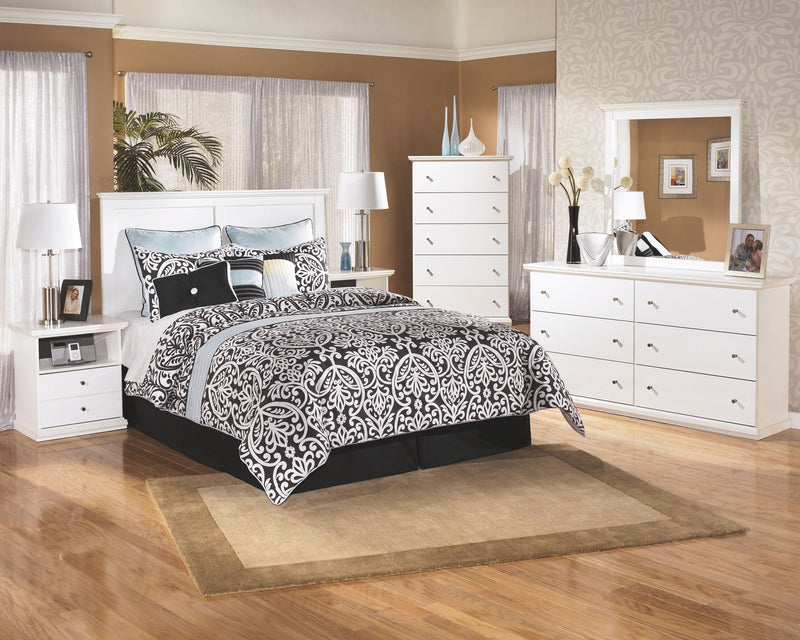 Bostwick Shoals - Five Drawer Chest - White - R&R Furniture Gallery (Fountain Valley, CA)