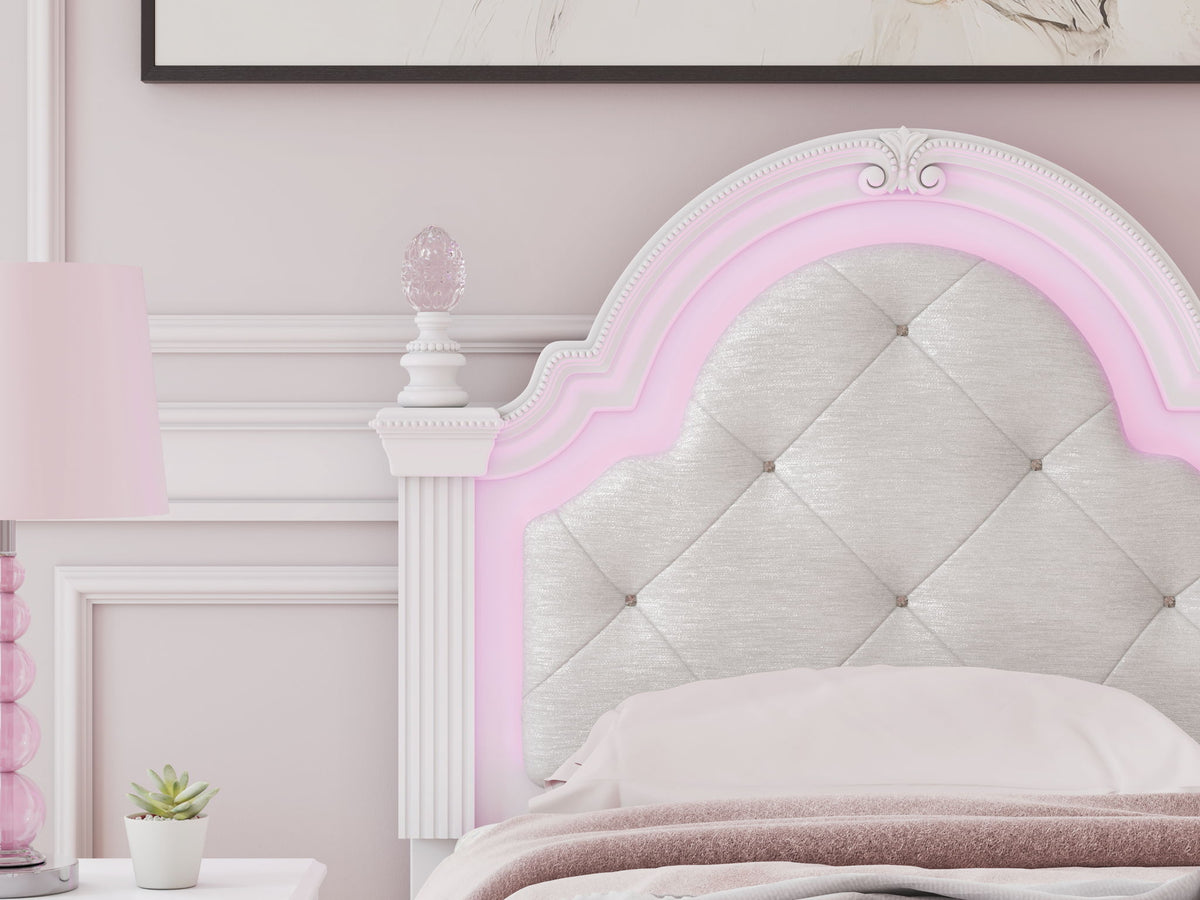 Kozlani - Upholstered Panel Headboard - R&R Furniture Gallery (Fountain Valley, CA)