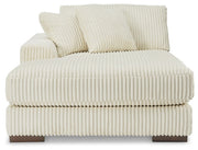 Lindyn - Sectional - R&R Furniture Gallery (Fountain Valley, CA)