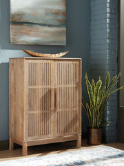 Pellamour - Bar Cabinet - Natural Brown - R&R Furniture Gallery (Fountain Valley, CA)