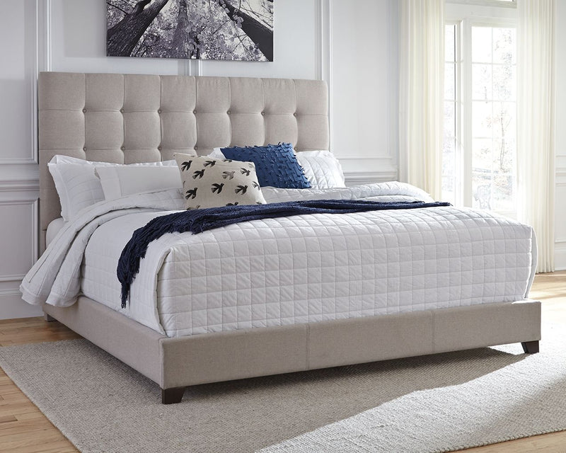 Dolante - Upholstered Bed - R&R Furniture Gallery (Fountain Valley, CA)