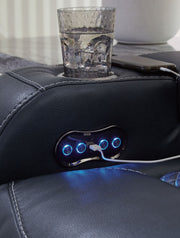 Fyne-dyme - Power Recliner/Adj Headrest - R&R Furniture Gallery (Fountain Valley, CA)