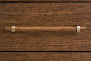 Lyncott - Dresser - Brown - R&R Furniture Gallery (Fountain Valley, CA)