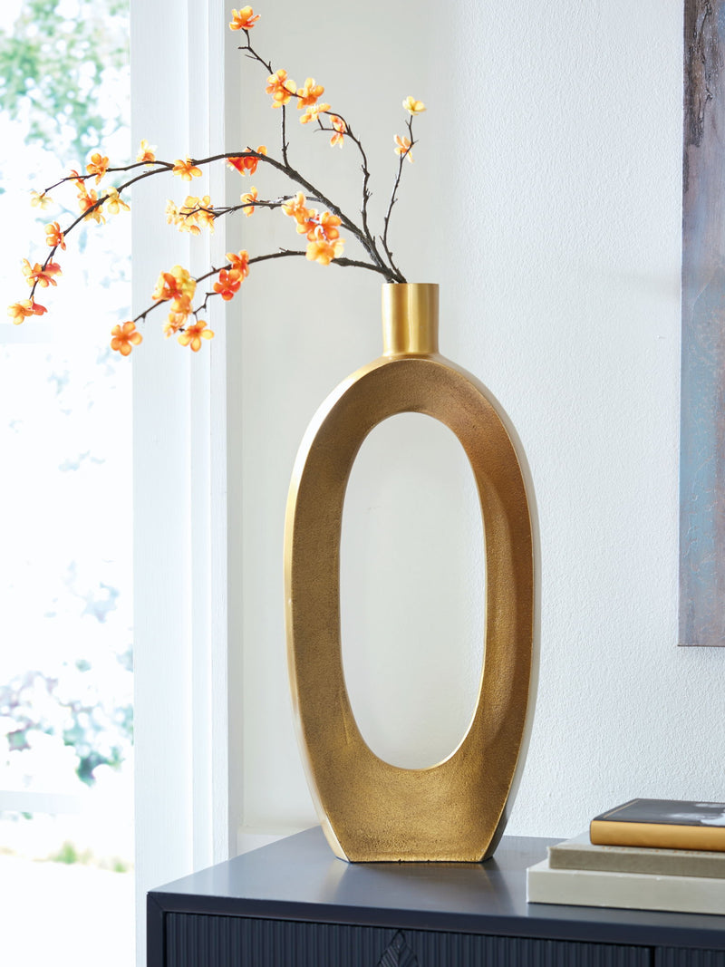 Lawtonville - Vase - R&R Furniture Gallery (Fountain Valley, CA)