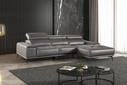 Vadso Sectional, Right Chaise - R&R Furniture Gallery (Fountain Valley, CA)